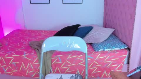  koriinn  online show from 12.13.24