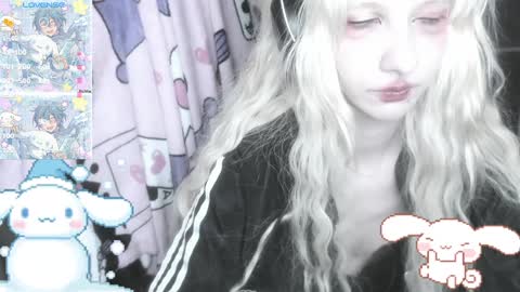 Snapshot of _kuroneeko_ chatting on 01.20.25  kuro  online show from 01.20.25