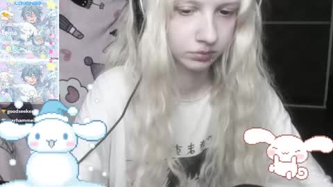 Snapshot of _kuroneeko_ chatting on 02.16.25  kuro  online show from 02.16.25