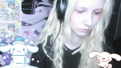 Snapshot of _kuroneeko_ chatting on 02.23.25  kuro  online show from 02.23.25