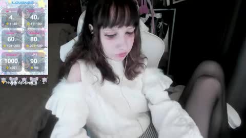 Snapshot of _kuroneeko_ chatting on 10.03.25  kuro  online show from 10.03.25