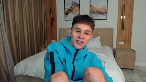 Snapshot of _kurt chatting on 01.31.25 Kurt online show from 01.31.25