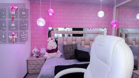 Laura online show from 05.20.26