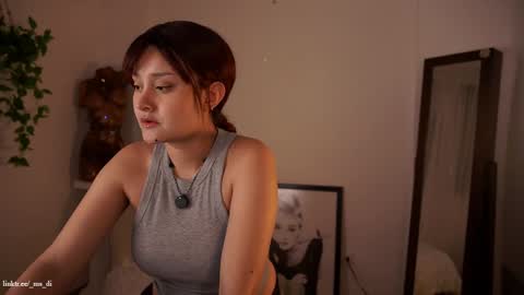 Not on OF Some stuff for sale  online show from 10.28.25