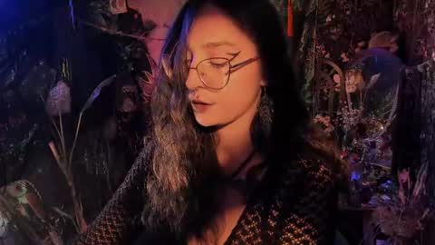 Snapshot of _lady_luna_ chatting on 07.24.26 Lady Luna online show from 07.24.26