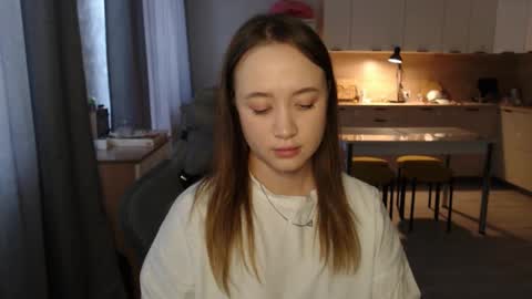 _lalune_ online show from 03.08.26