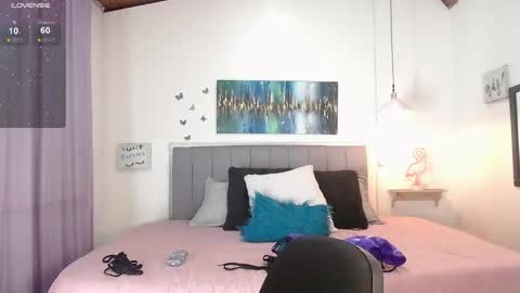 paulina  online show from 02.27.25