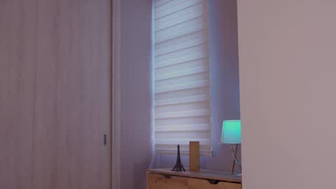 Snapshot of _lasuescun chatting on 12.11.24 Alejandra suescun online show from 12.11.24