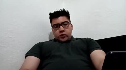 Snapshot of _leclerc_ chatting on 02.08.25 _leclerc_ online show from 02.08.25