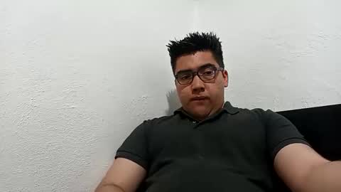 Snapshot of _leclerc_ chatting on 02.16.25 _leclerc_ online show from 02.16.25