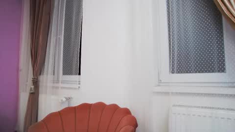 Snapshot of _lenapaul_ chatting on 03.05.25 Lena Paul online show from 03.05.25