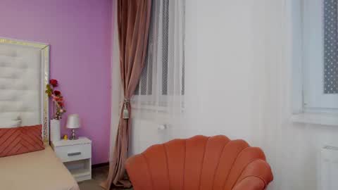 Snapshot of _lenapaul_ chatting on 03.12.25 Lena Paul online show from 03.12.25