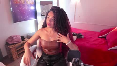 Lili  online show from 01.29.25