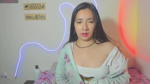 Snapshot of _litle_mily_ chatting on 09.24.25 Mily online show from 09.24.25