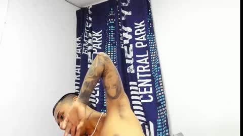 _logan_colton_ online show from 11.04.25