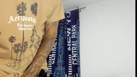 _logan_colton_ online show from 12.17.25