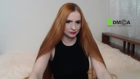 Snapshot of _lonelycat_ chatting on 10.17.25 Katya online show from 10.17.25