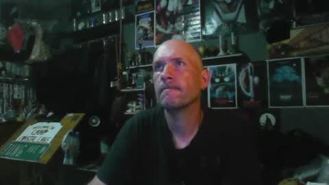 Snapshot of _longfellow chatting on 07.17.26 That guy online show from 07.17.26