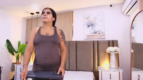 Luisa merrid online show from 04.13.26