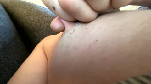 Snapshot of _love_pussy chatting on 01.12.25 Love huge buttplug up my ass online show from 01.12.25