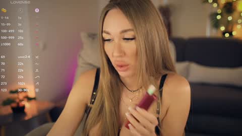 Melanie online show from 10.27.25