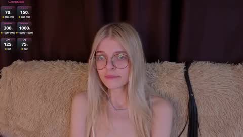 Monica online show from 10.25.25