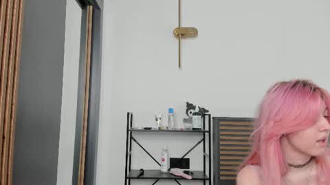 _lucystars online show from 07.12.26