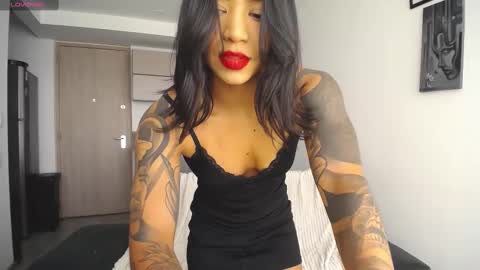 Snapshot of _lulukiss_ chatting on 02.14.25 lulu online show from 02.14.25