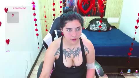 luna torres online show from 02.26.26