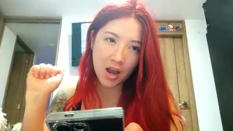 Snapshot of _lunaa__ chatting on 12.14.24 _lunaa__ online show from 12.14.24