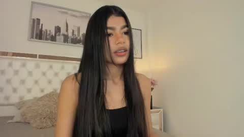 Snapshot of _lunacute_ chatting on 06.20.26 Luna online show from 06.20.26