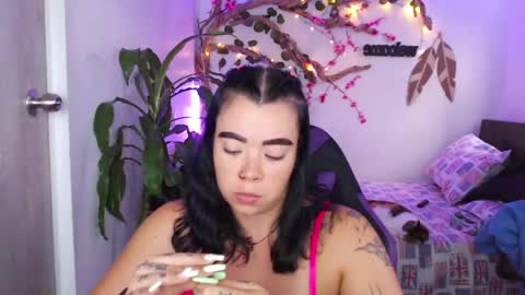Snapshot of _marcela_wi chatting on 05.06.26 Marce online show from 05.06.26