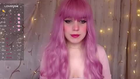 Snapshot of _marcelline_ chatting on 01.17.25 Kira online show from 01.17.25