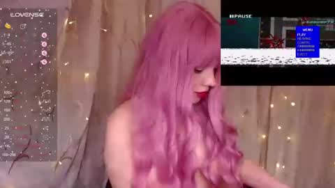 Snapshot of _marcelline_ chatting on 01.28.25 Kira online show from 01.28.25