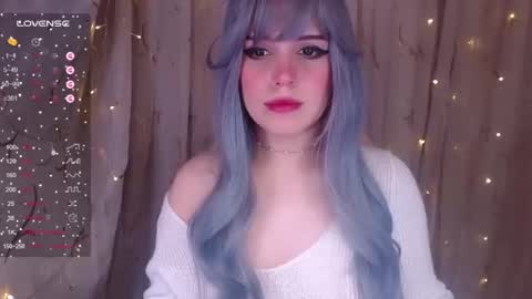 Snapshot of _marcelline_ chatting on 02.11.25 Kira online show from 02.11.25