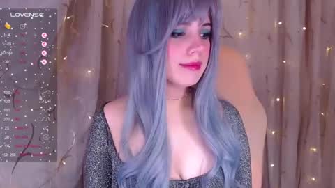 Snapshot of _marcelline_ chatting on 02.18.25 Kira online show from 02.18.25