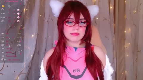 Snapshot of _marcelline_ chatting on 03.11.25 Kira online show from 03.11.25