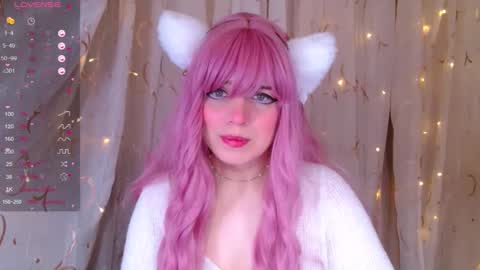 Snapshot of _marcelline_ chatting on 03.12.25 Kira online show from 03.12.25