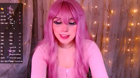 Snapshot of _marcelline_ chatting on 09.23.25 Kira online show from 09.23.25
