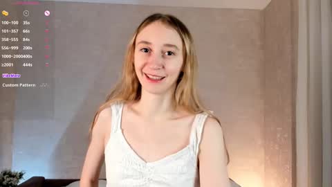  Gwen  online show from 11.09.25