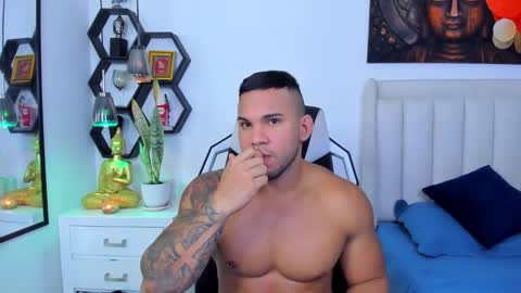 _matthew_santos_ online show from 10.10.25