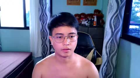 MAX Dont forget to follow online show from 02.17.26