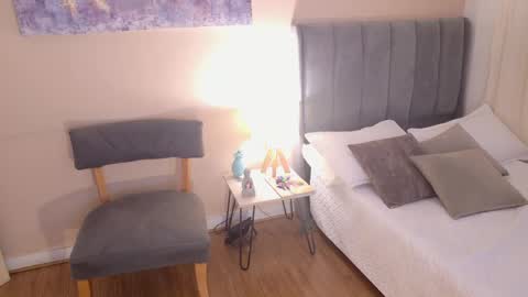 Megan online show from 04.13.26