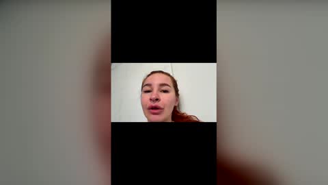 Snapshot of _mi_amore chatting on 02.01.26 _mi_amore online show from 02.01.26