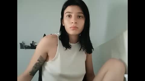 Snapshot of _mia_foster1 chatting on 02.09.25 Mia-foster online show from 02.09.25