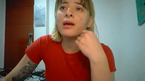 Mia-foster online show from 04.20.26