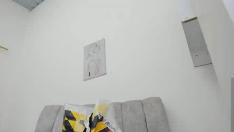 Snapshot of _miarose__ chatting on 06.19.26 Miarose online show from 06.19.26