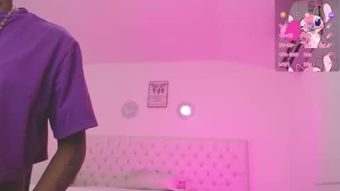Snapshot of _miia_sweet chatting on 09.10.25 Paula online show from 09.10.25