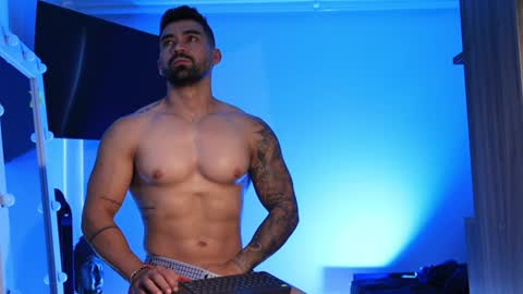 soy mike online show from 02.01.25