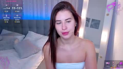 Milana online show from 11.18.25